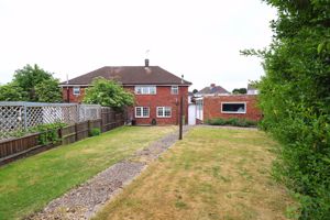 Rear elevation - click for photo gallery